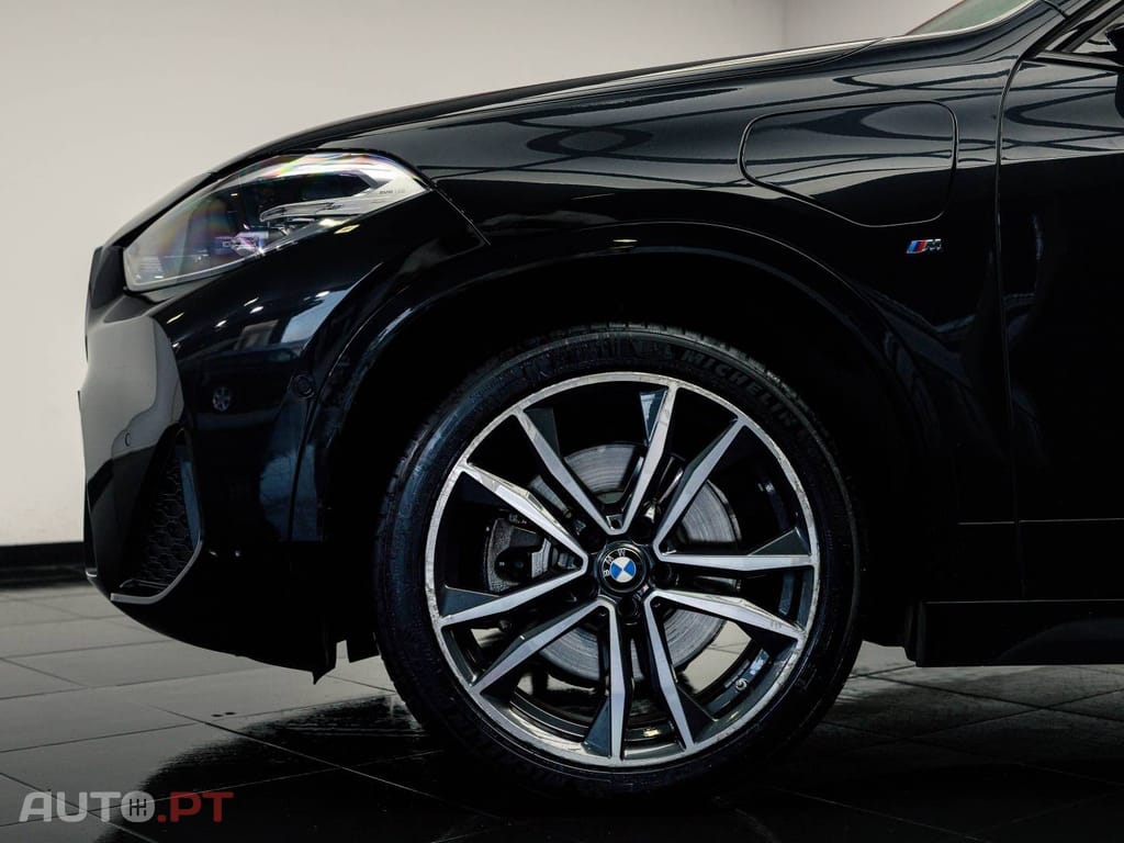 BMW X2 25 e xDrive Pack M