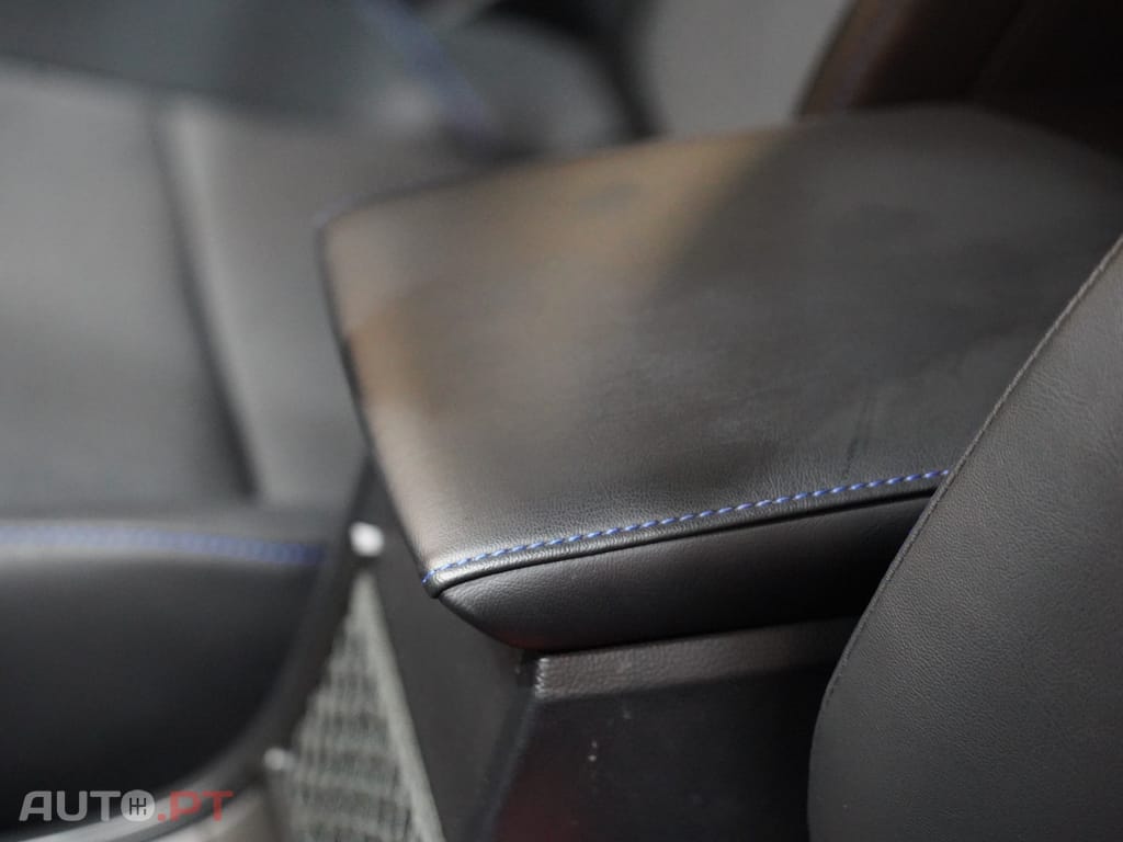 MG MG4 64 kWh Luxury