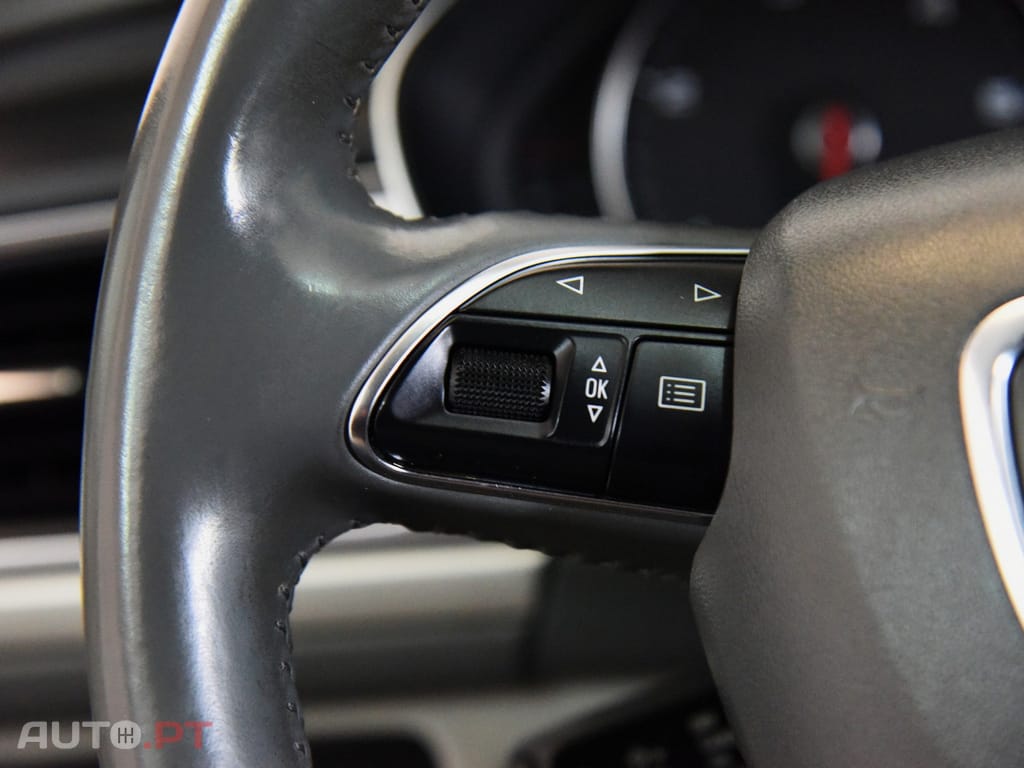 Audi A6 Avant 2.0 TDi Business Line Sport Multitronic