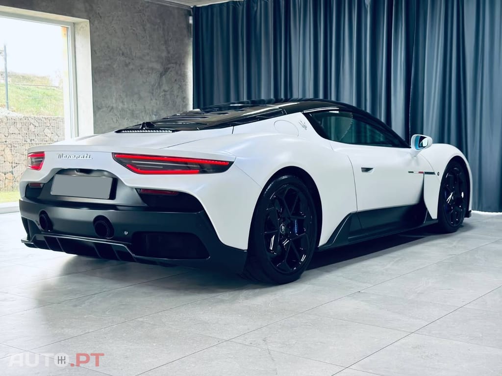 Maserati MC20 3.0 