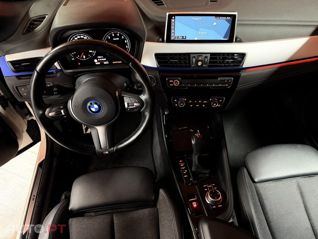 BMW X1 25 e xDrive Pack M