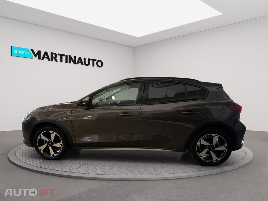 Ford Focus 1.0 EcoBoost MHEV Active