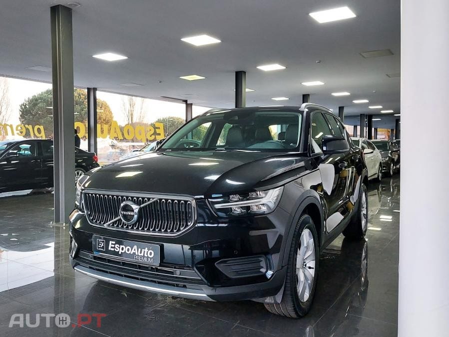 Volvo XC40 2.0 D3 Momentum