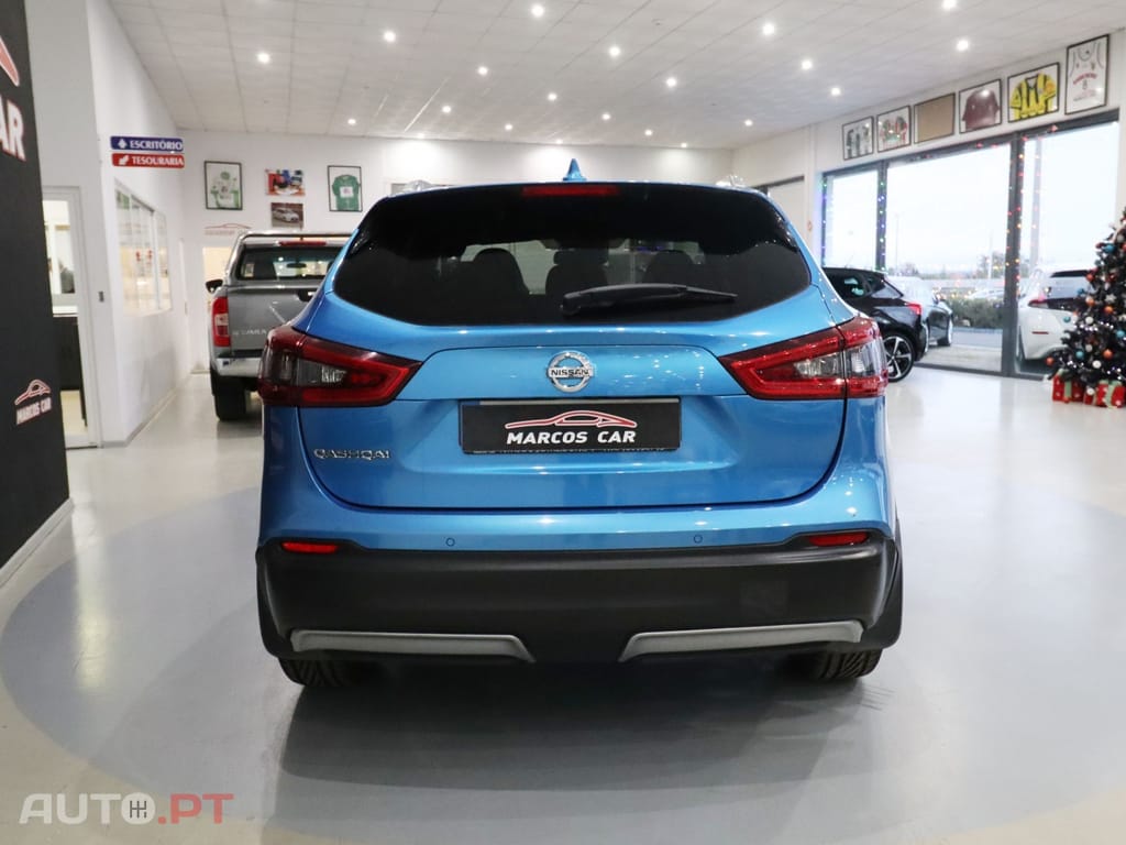 Nissan Qashqai 1.5 dCi Tekna Premium 18 360