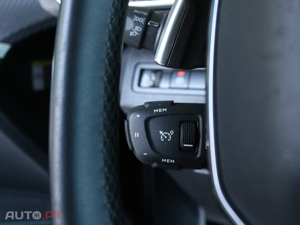 Peugeot 5008 1.2 PureTech Allure EAT8