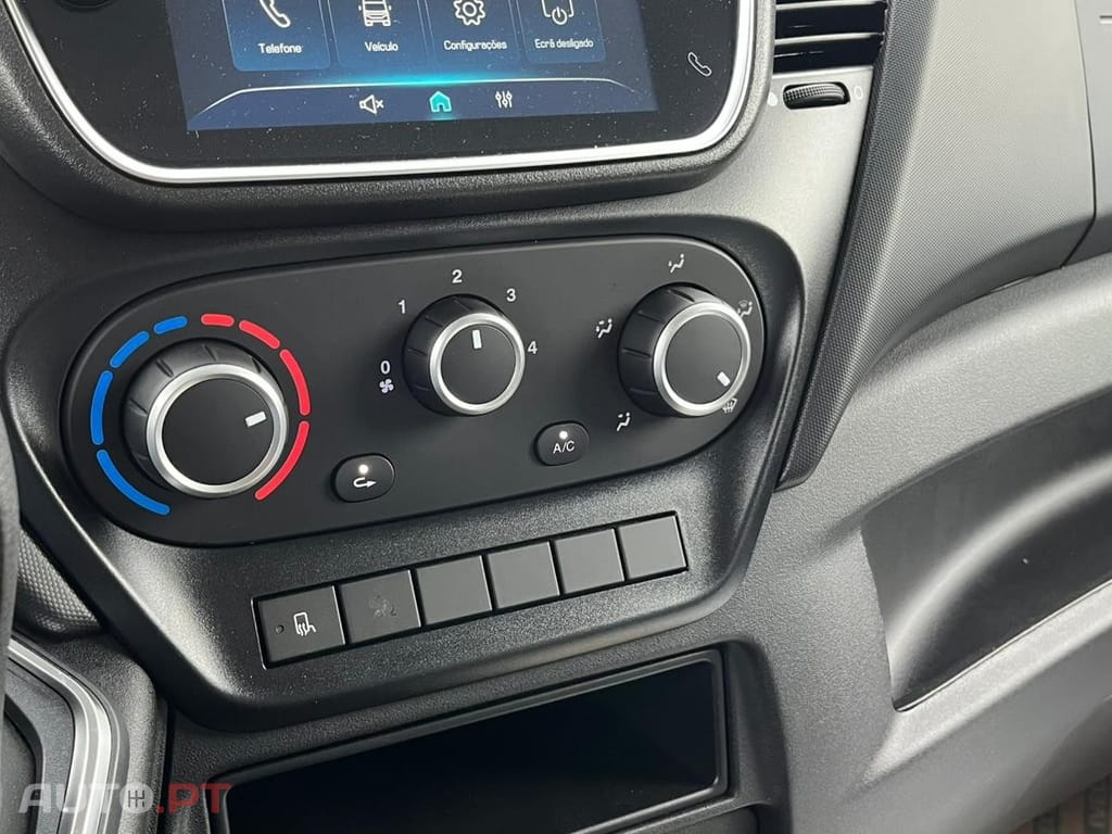 Iveco Daily PLATAFORMA 1000 KG