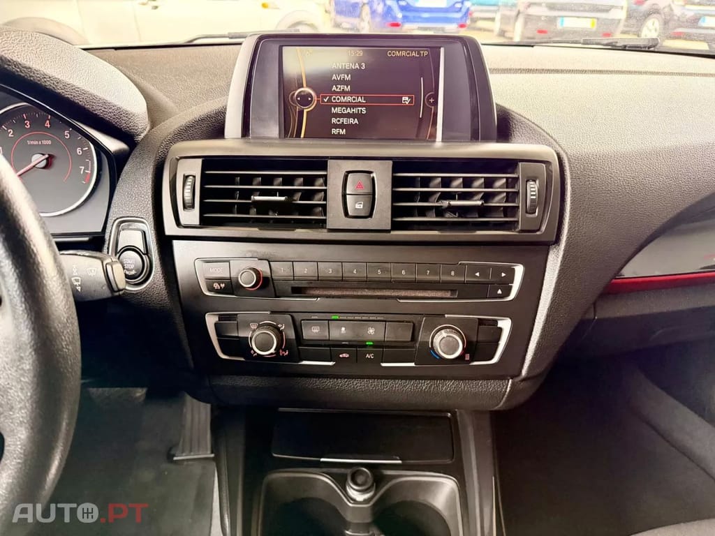 BMW 116 i Aut. Sport Line