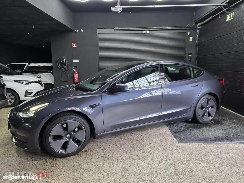 Tesla Model 3 Long Range AWD Dual Motor