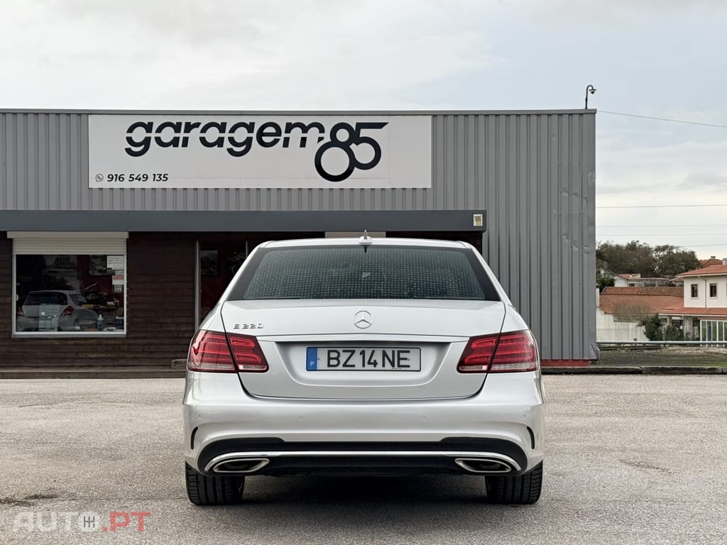 Mercedes-Benz E 220 BlueTEC Avantgarde Auto. — fotografia 4