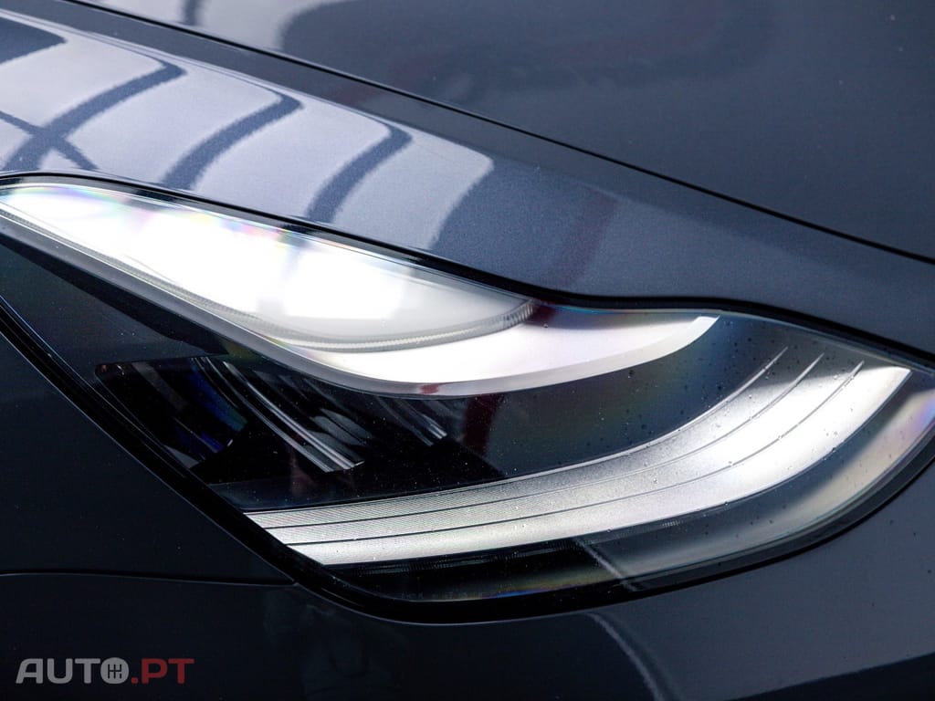 Tesla Model 3 Long Range Dual Motor