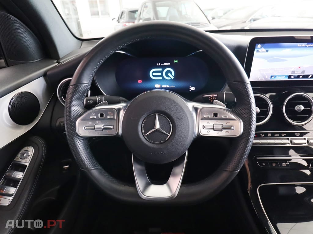 Mercedes-Benz GLC 300 AMG