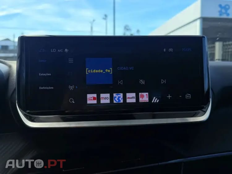 Peugeot 2008 1.2 Hybrid Allure e-DCS6