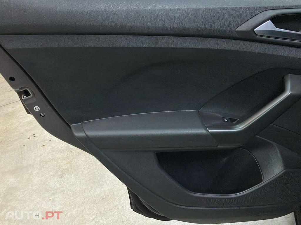 Volkswagen T-Cross 1.0 TSI Life