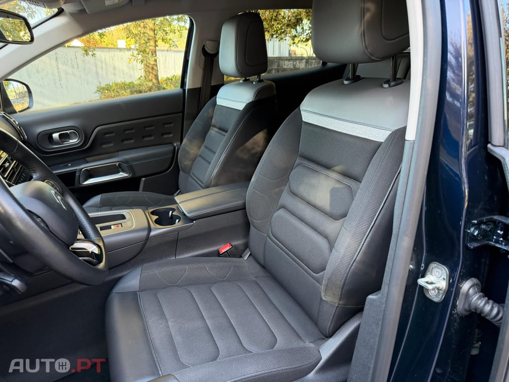 Citroen C5 Aircross 1.6 Hybrid Feel Business TA e-EAT8