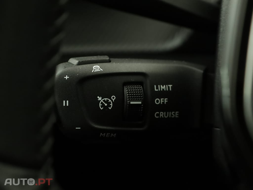 Peugeot 2008 2008 1.5 BlueHDi Allure