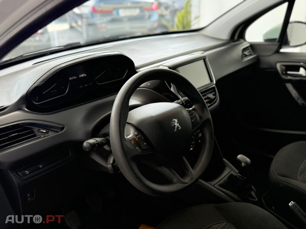 Peugeot 208 1.5 BlueHDi Active