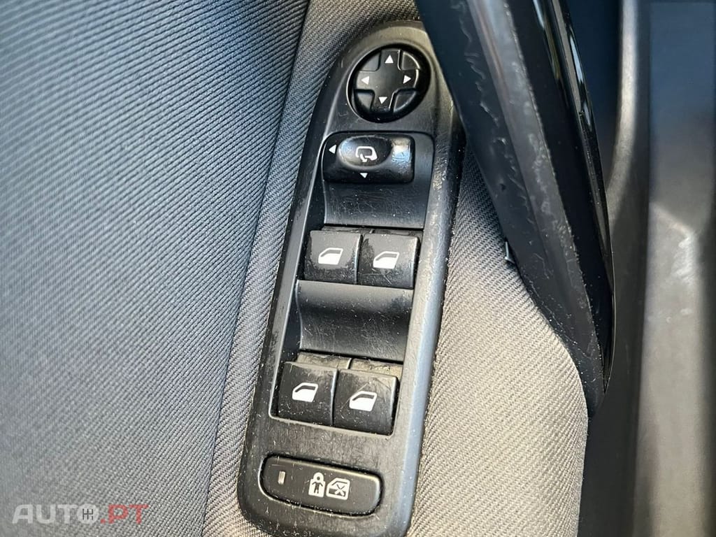 Peugeot 508 2.0 Hybrid4 200cv