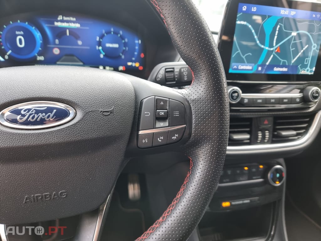 Ford Puma 1.0 EcoBoost MHEV ST-Line