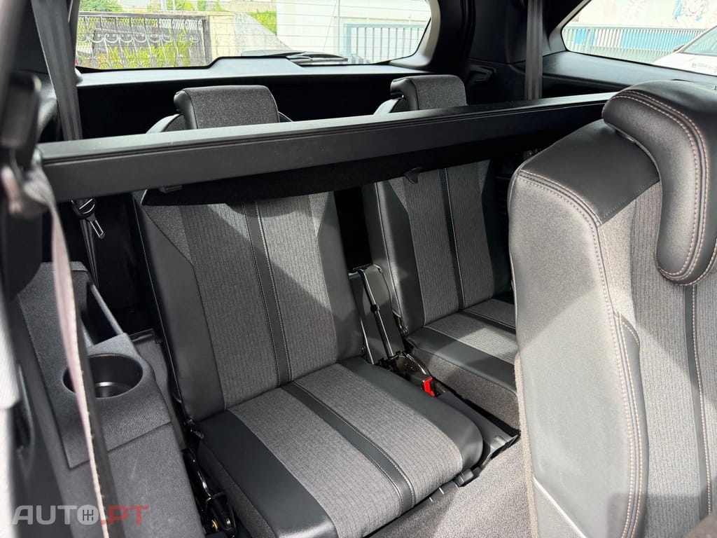 Peugeot 5008 1.5 BlueHDi GT Line J19 EAT8