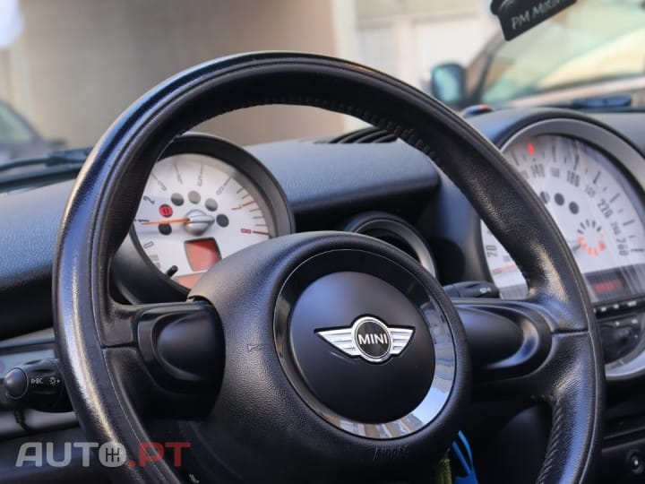 MINI Cooper One