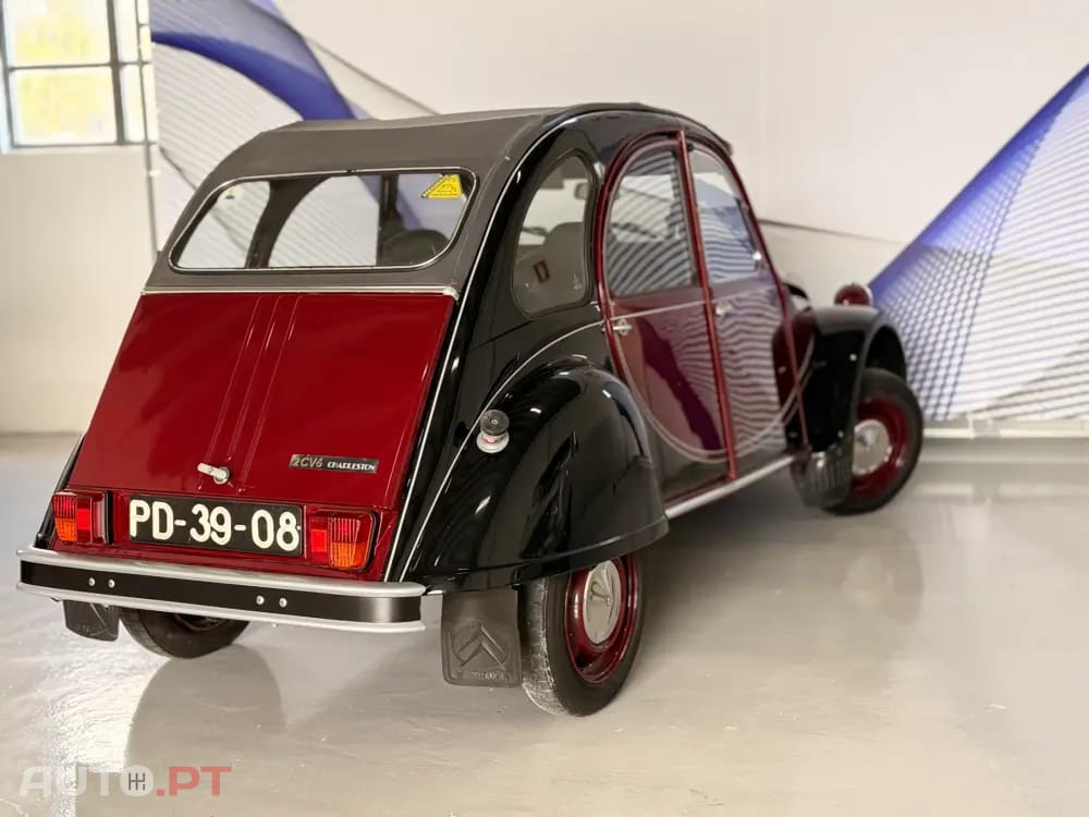 Citroen 2CV Charlestone