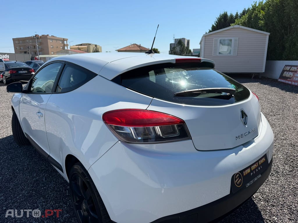 Renault Mégane Coupe 1.5 dCi Dynamique CO2 Champion