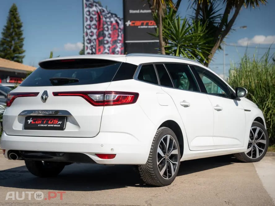 Renault Mégane Sport Tourer 1.5 Blue dCi Limited EDC