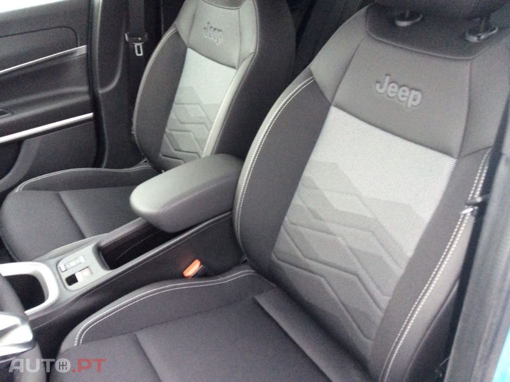 Jeep Avenger Altitude