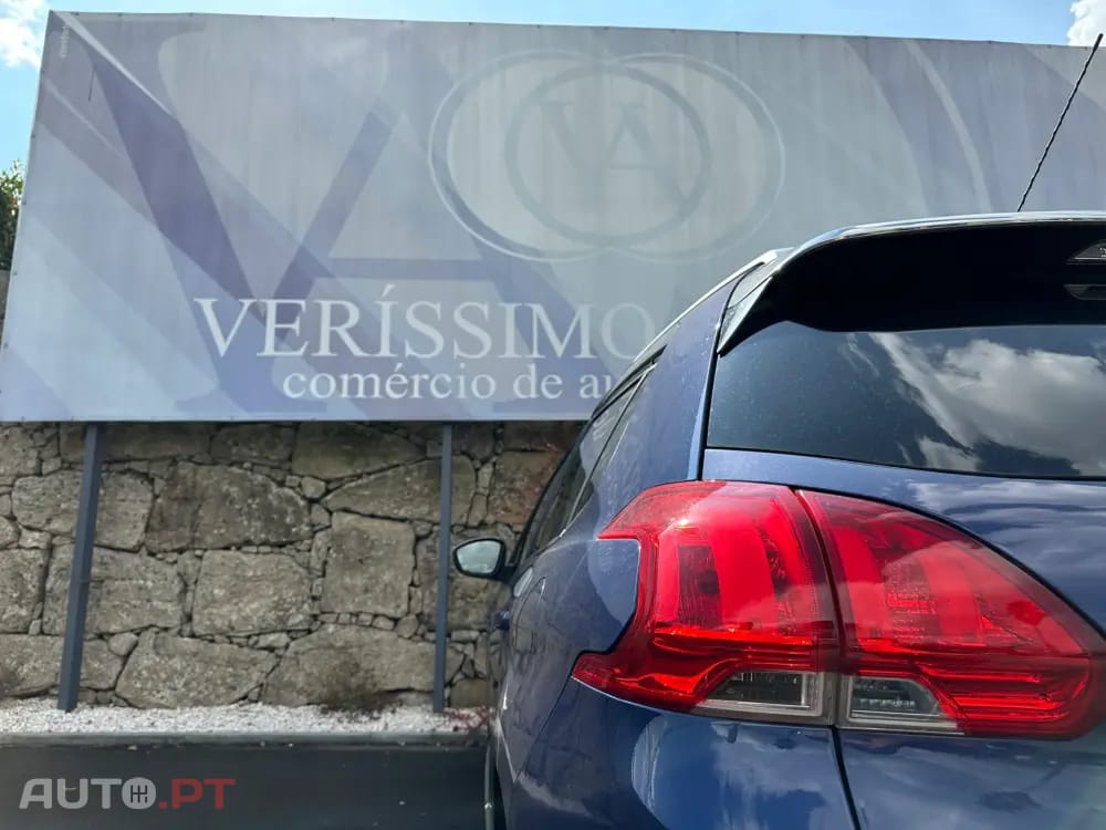 Peugeot 2008 1.6 e-HDi Allure