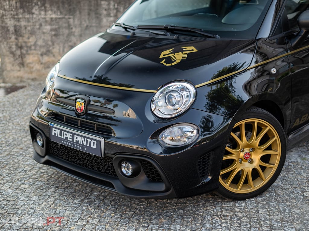 Abarth 595C 1.4 T-Jet Scorpioneoro