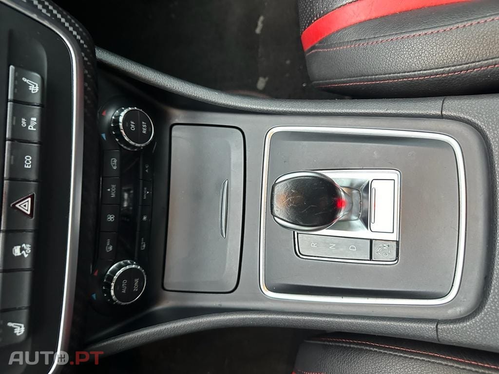 Mercedes-Benz A 45 AMG 4Matic Speedshift 7G-DCT Edition 1