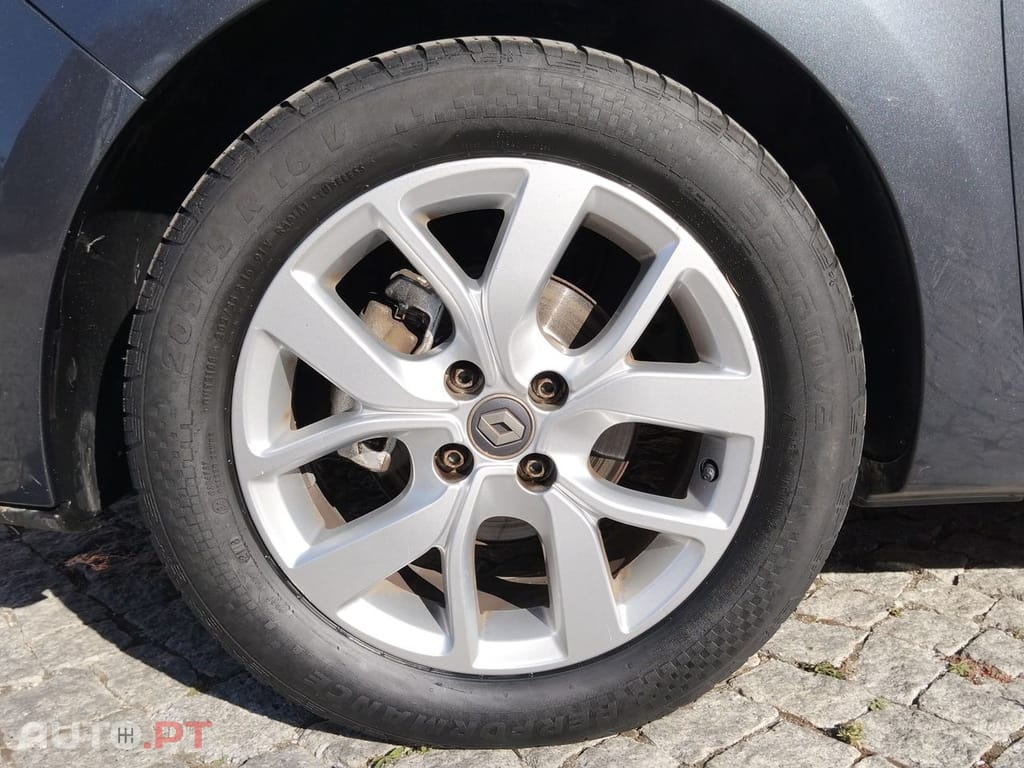 Renault Clio Sport Tourer 0.9 TCe Limited
