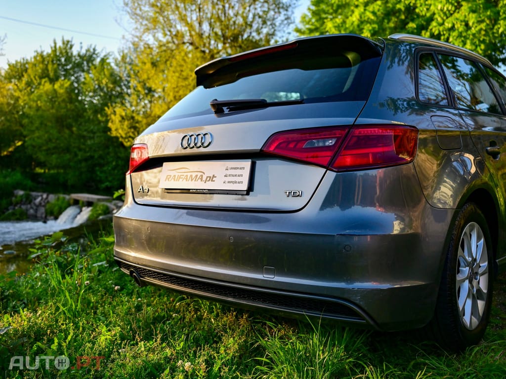 Audi A3 Sportback 1.6 TDi S-line