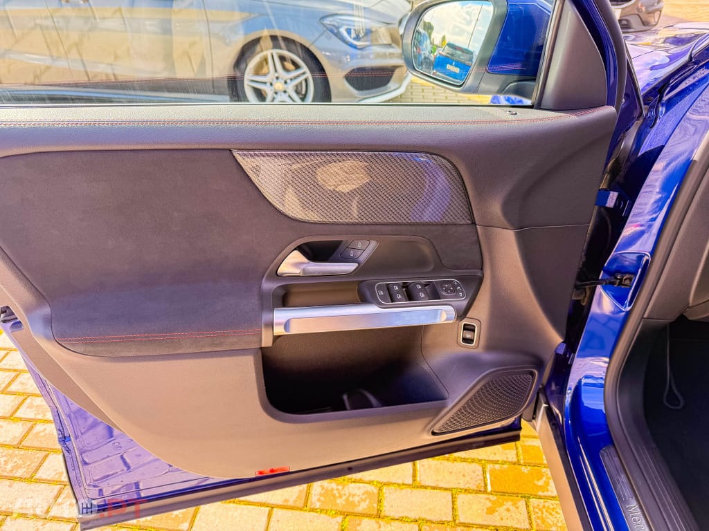 Mercedes-Benz GLB 200 d AMG Line