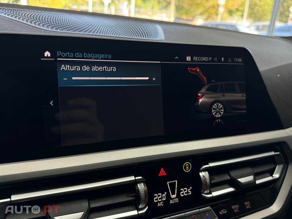 BMW 320 e Touring Auto