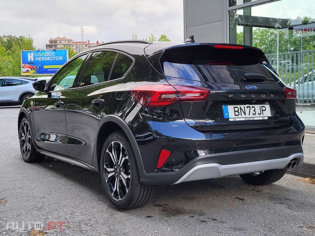 Ford Focus 1.0 EcoBoost MHEV Active X