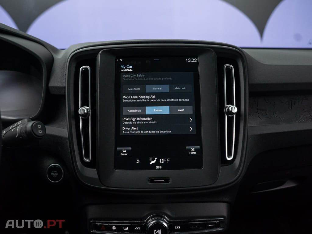 Volvo XC40 1.5 T2 Momentum Core