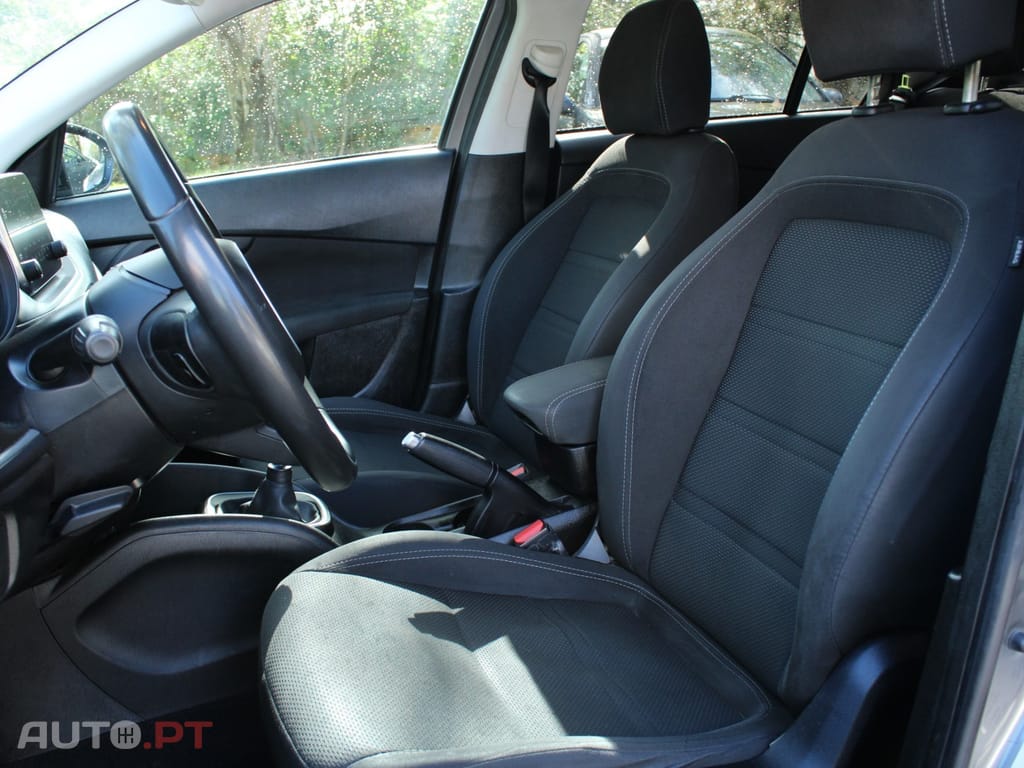 Fiat Tipo 1.6 M-Jet Lounge Tech