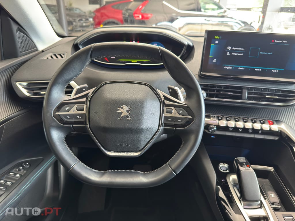 Peugeot 3008 1.6 Hybrid Active Pack e-EAT8