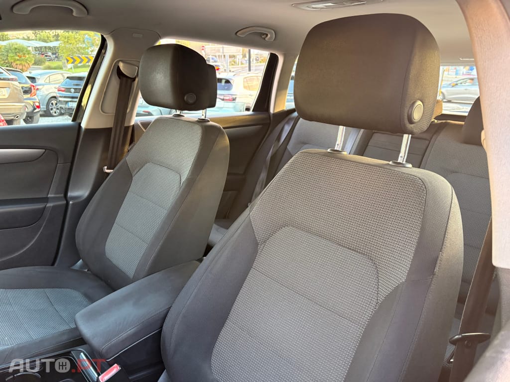 Volkswagen Passat Variant 1.6 TDI Confortline BlueMotion