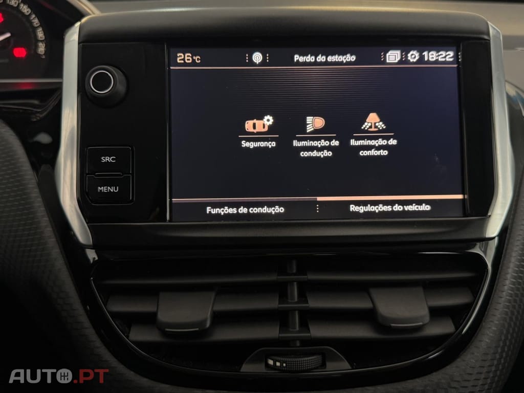 Peugeot 2008 1.2 PureTech Signature