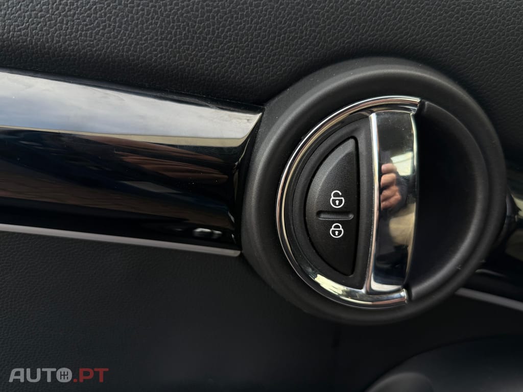 MINI Cooper Cooper Resolute Edition Auto