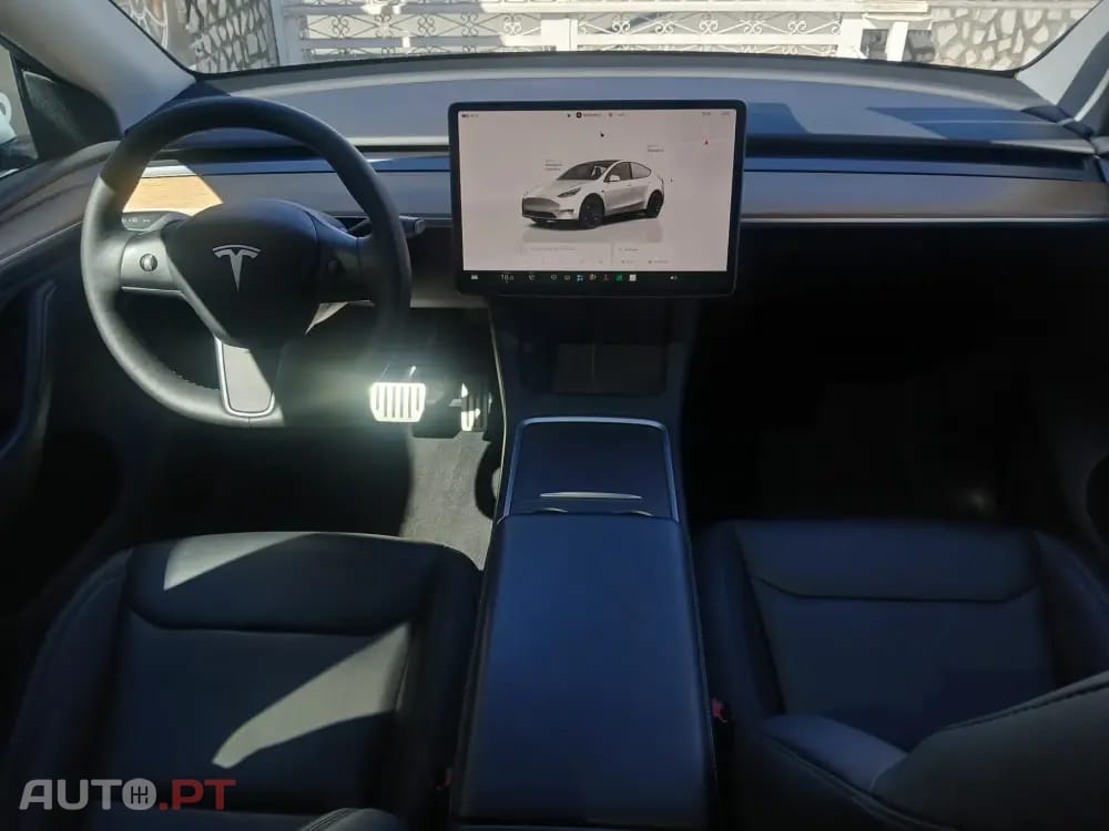 Tesla Model Y Performance Dual Motor AWD