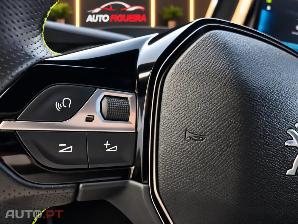 Peugeot E-208 50 kWh GT