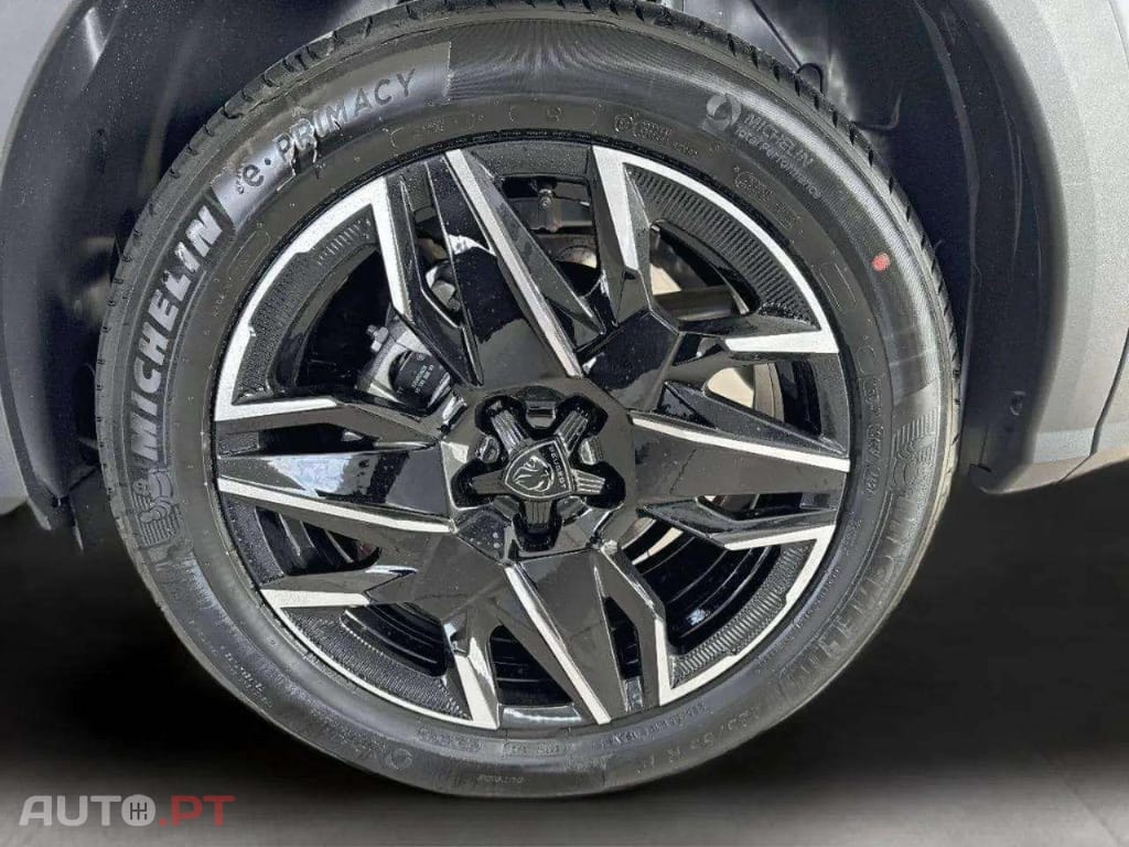 Peugeot 5008 Hybrid e-DCS6 Allure