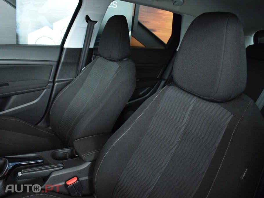 Peugeot 308 1.6 e-HDi Allure J17