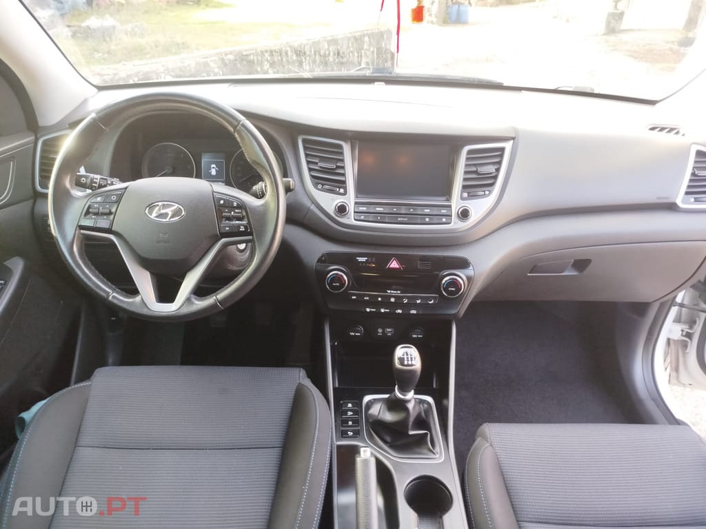 Hyundai Tucson 1.7 CRDi 115