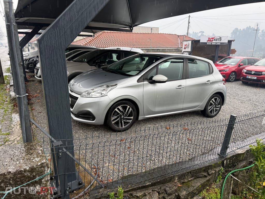 Peugeot 208 1.2 PureTech Active