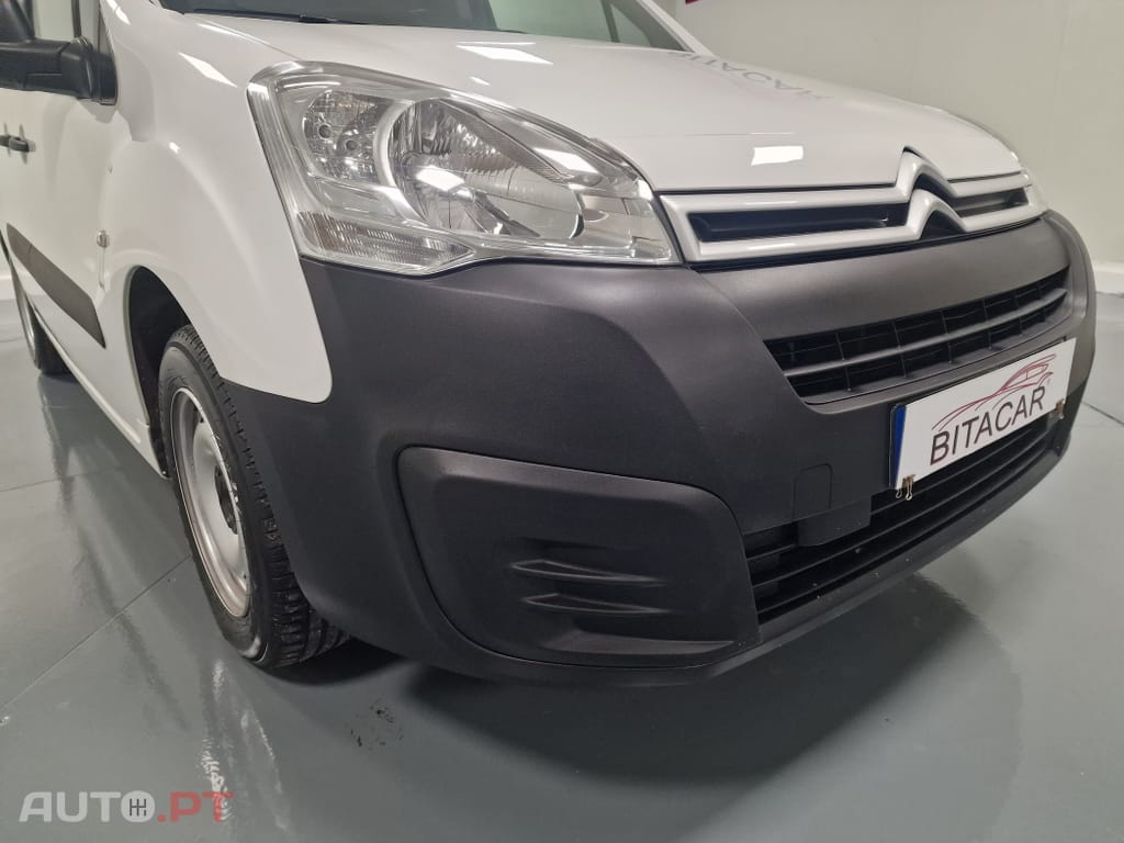 Citroen Berlingo 1.6 BLUEHDI IVA DEDUTIVEL APENAS 15.000KMS