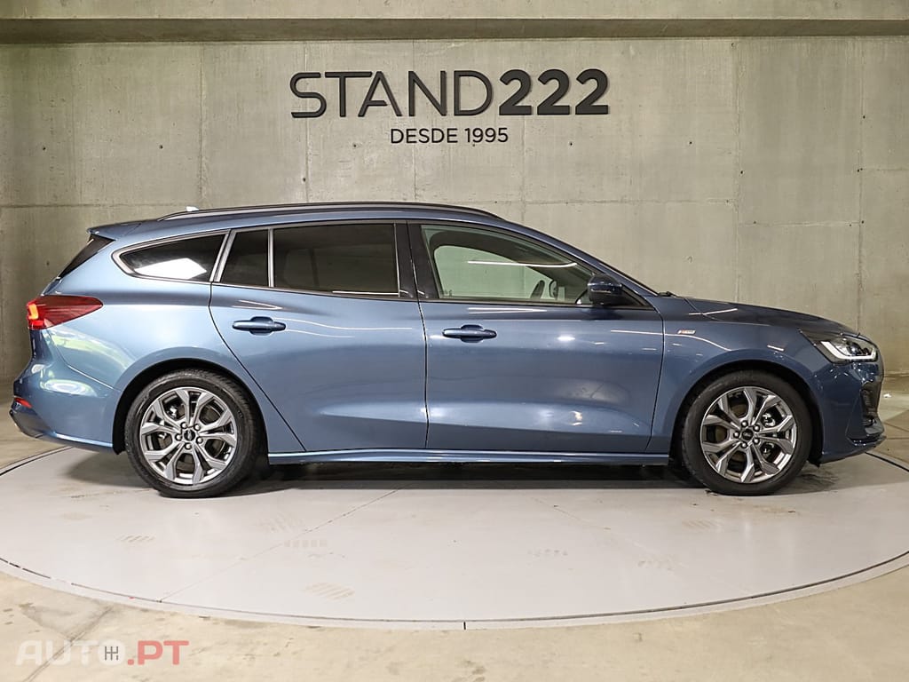 Ford Focus SW 1.0 EcoBoost MHEV ST-Line X